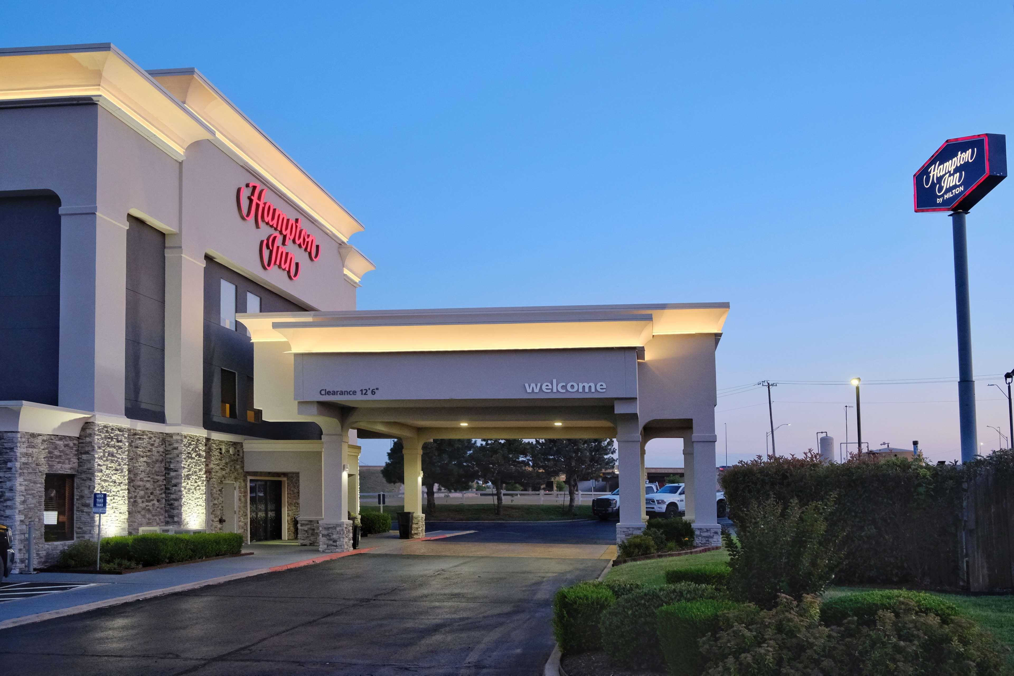 俄克拉荷马城/育空希尔顿恒庭酒店 外观 照片